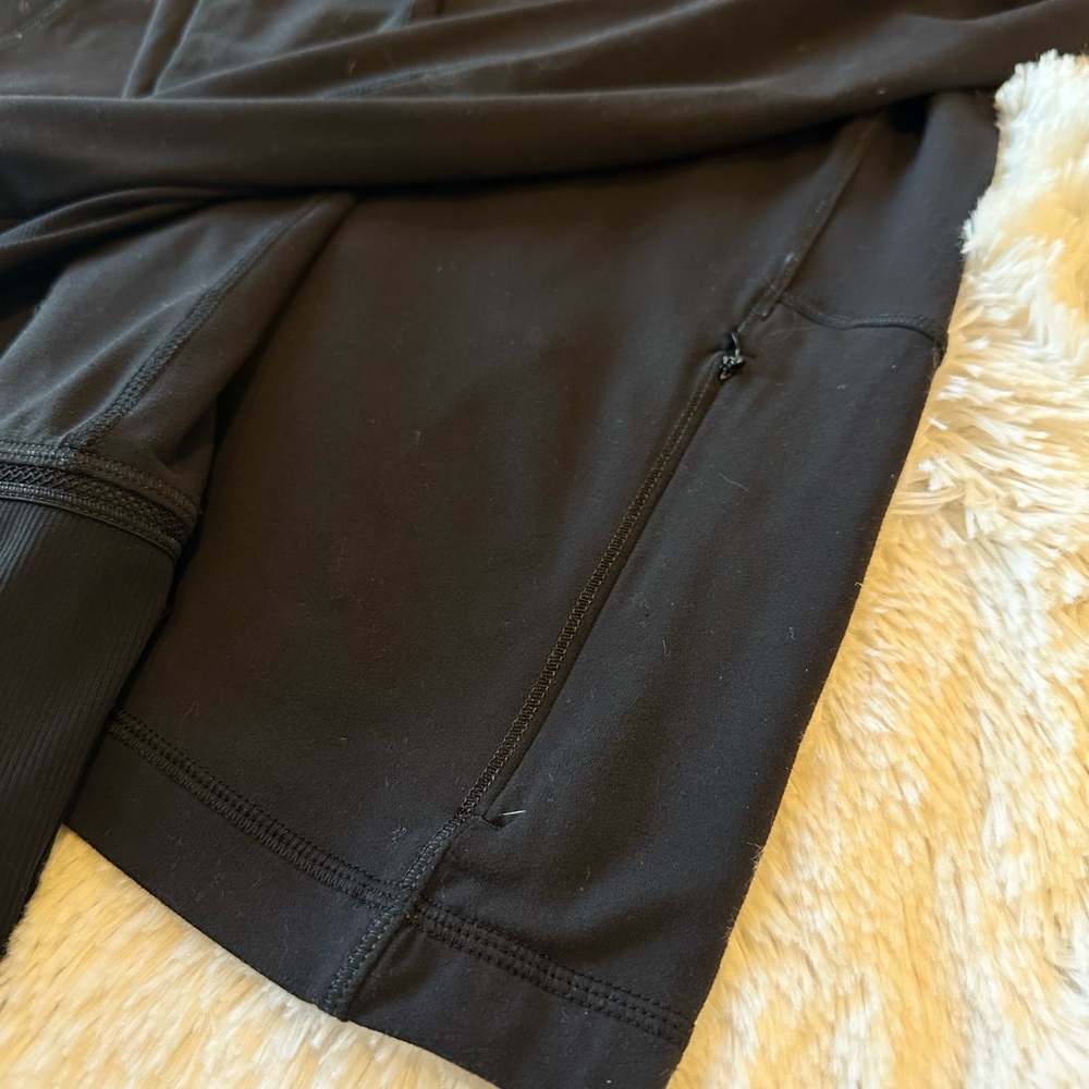 Lululemon Pullerover Jacket - Picture 7 of 8